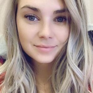 Meet your Posher, Alexandra